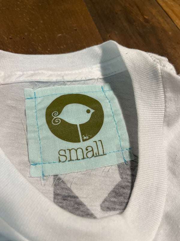 Ando T-Shirt - White - Small