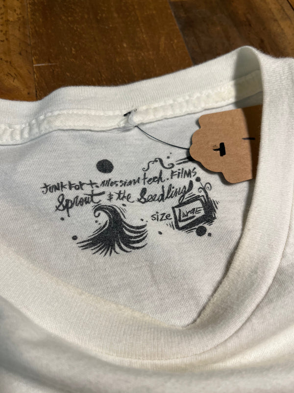 T-Moe - White - Large