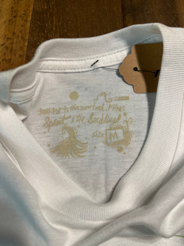 T-Moe - White - Medium