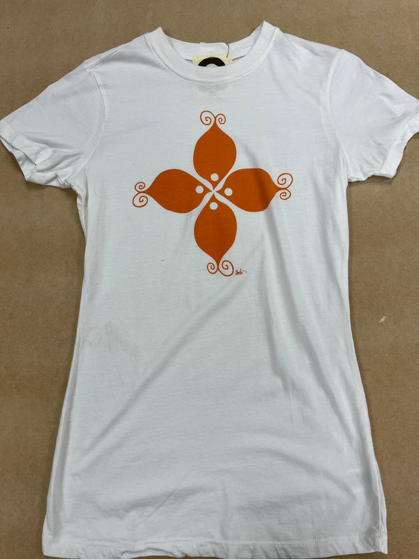 Ando - White - Medium Women's Tee