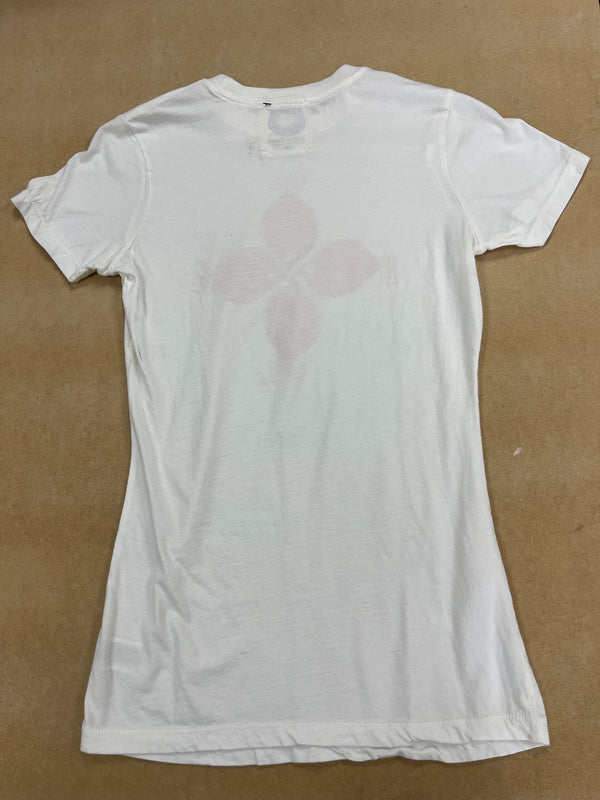 Ando - White - Medium Women's Tee