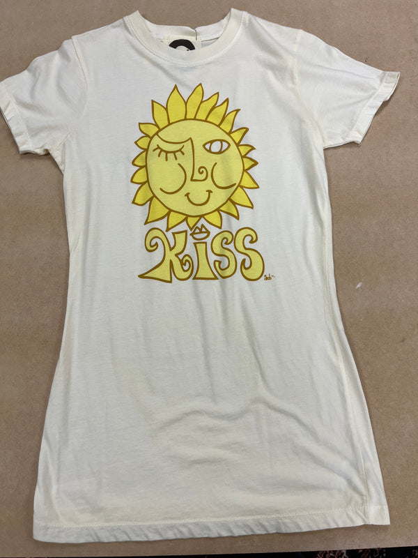 Ando - White - Medium Women's Tee