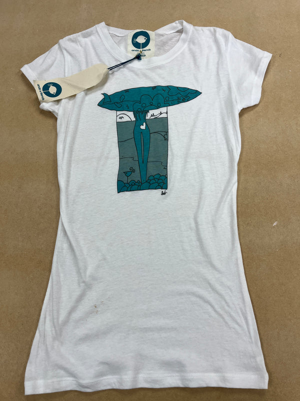 Ando - White - Medium Women's Tee